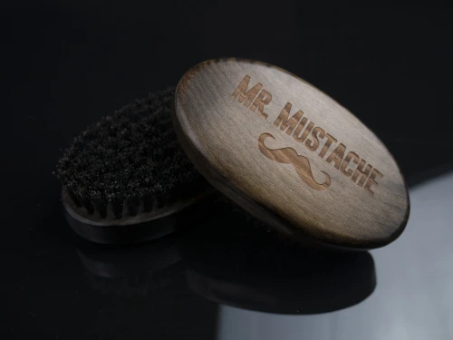 Mr Mustache szakállkefe